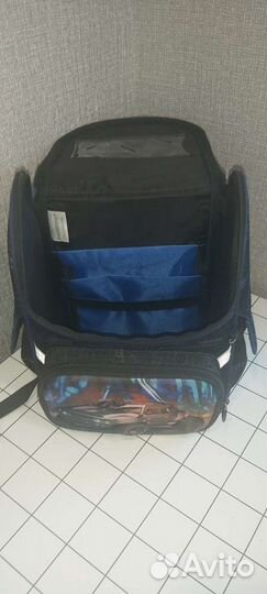 Школьный рюкзак