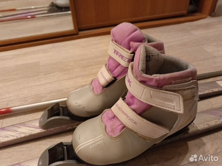 Лыжи и ботинки детские