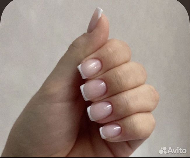 Мастер маникюра и педикюра