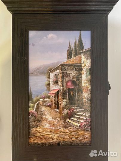 Ключница настенная из дерева