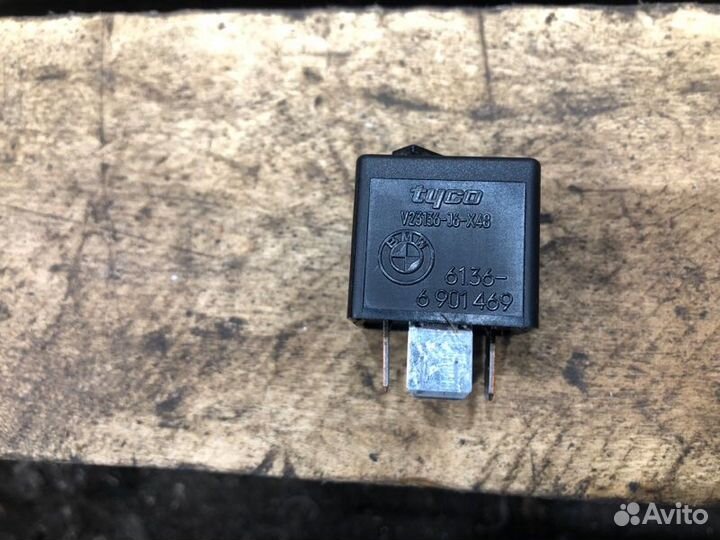 Реле Bmw 5 E60 N52B30 2005