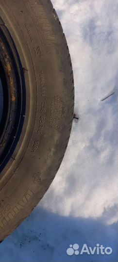 Michelin Radial XSE 215/65 R16