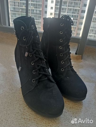 Полуботинки женские 38 размер