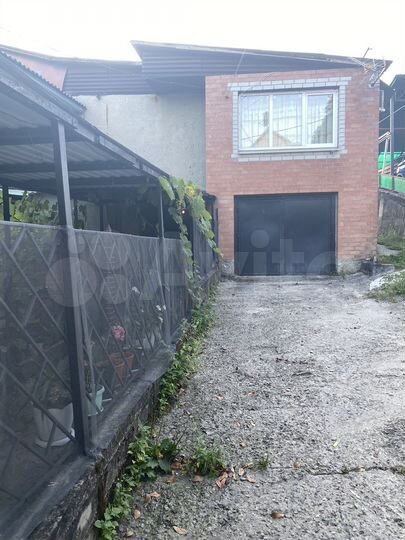 4-к. квартира, 121,7 м², 1/2 эт.