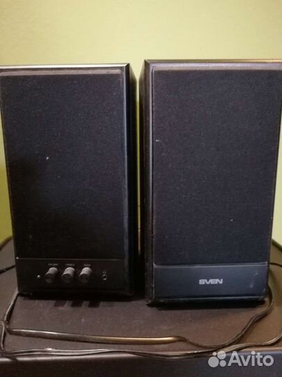 Колонки sven SPS-702 черный