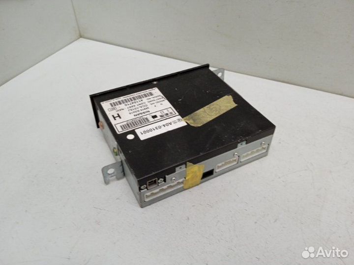 Проигрыватель Nissan Fuga Y50 3.5 2004