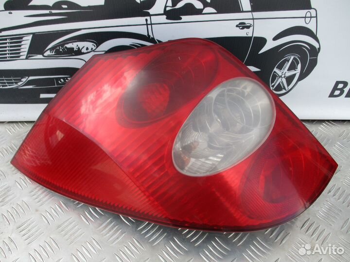 Фонарь задний Renault Laguna 2 2002г Универсал
