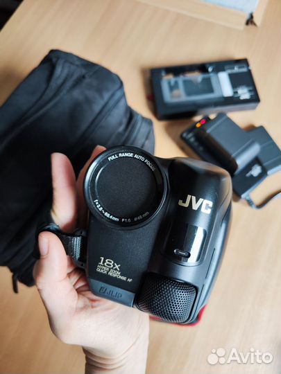 VHS видеокамера