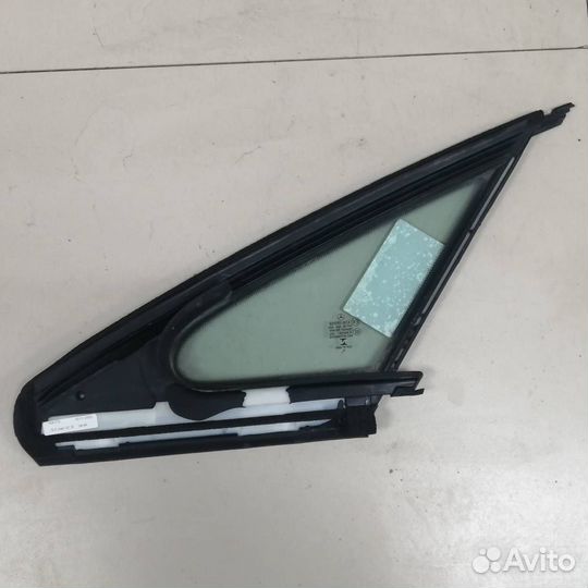 Стекло кузовное глухое левое Mercedes-Benz E-Class