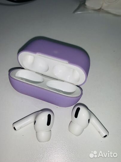 Airpods pro (1 генерация)