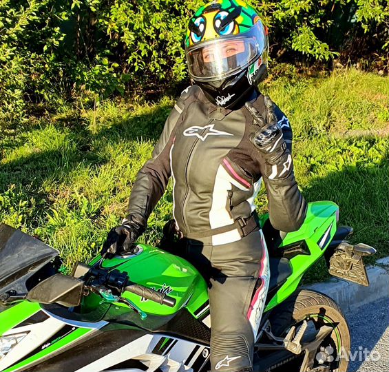 Мотокуртка кожа alpinestars stella GP plus R V3 42