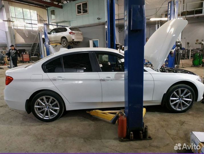 BMW Замена маслосъёмных колпачков M73: 5,4 L