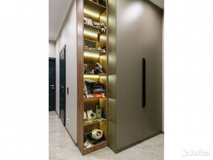 Шкаф распашной SHR/9084