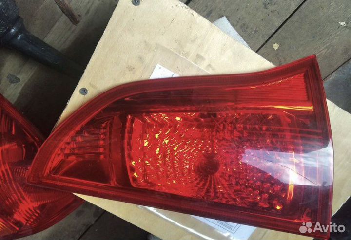 Задние фонари pajero sport 2