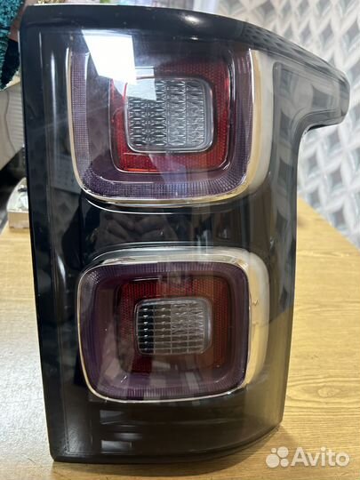 Фонарь правый range rover Vogue 4 (2017-2021)