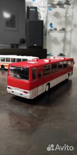 Автобус Икарус 250.59 Наши автобусы 1:43