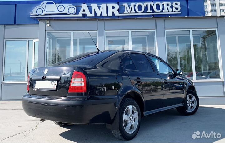 Skoda Octavia 1.6 МТ, 2004, 331 480 км