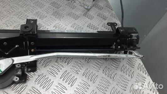 Шторка багажника audi A8 D3 (GSE09QV01)