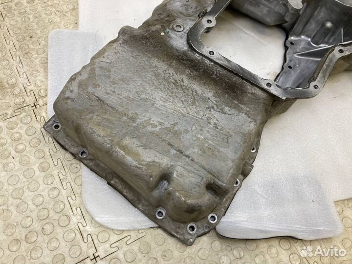 Поддон двигателя Mitsubishi L200 KK 2015