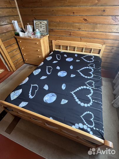 Комплект постельного белья семейный