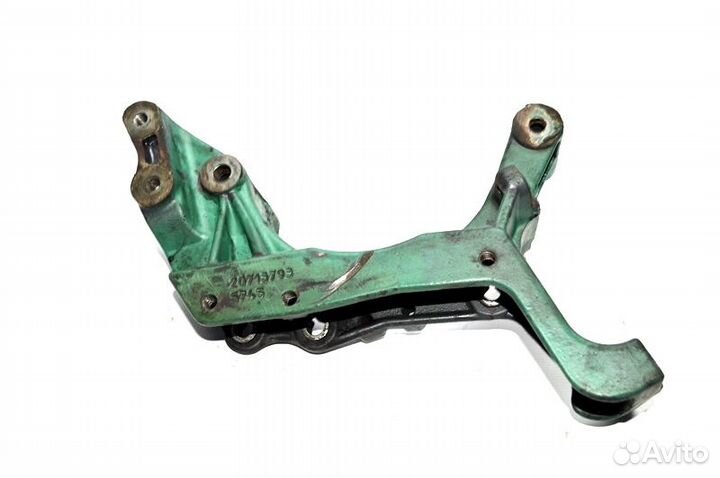 Кронштейн генератора volvo FH12 2-seeria (01.02)