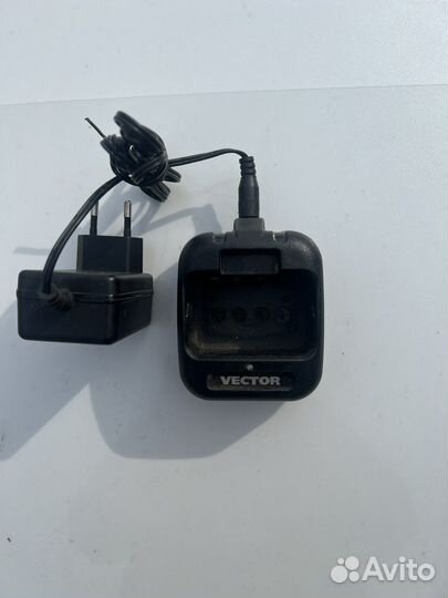 Рации и радиостанции vector