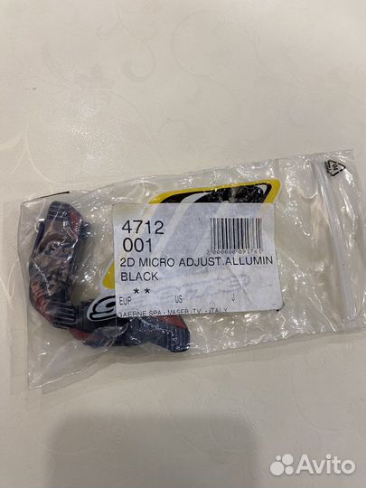 Защёлки со стрепами на велотуфли gaerne