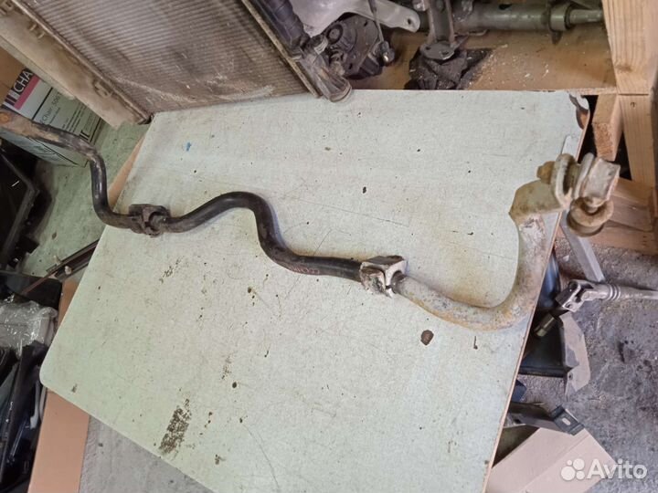 Стабилизатор передний Nissan Sunny Ниссан Санни