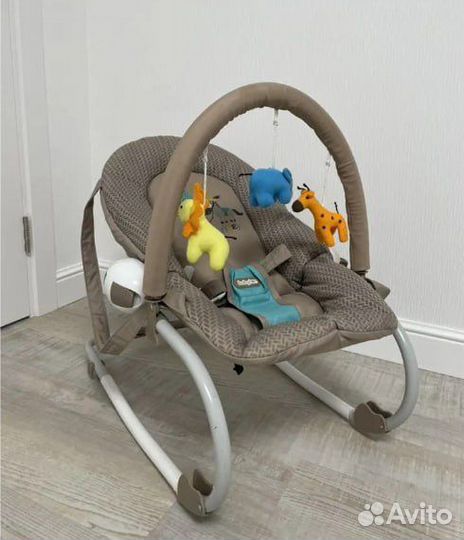 Шезлонг детский babyton