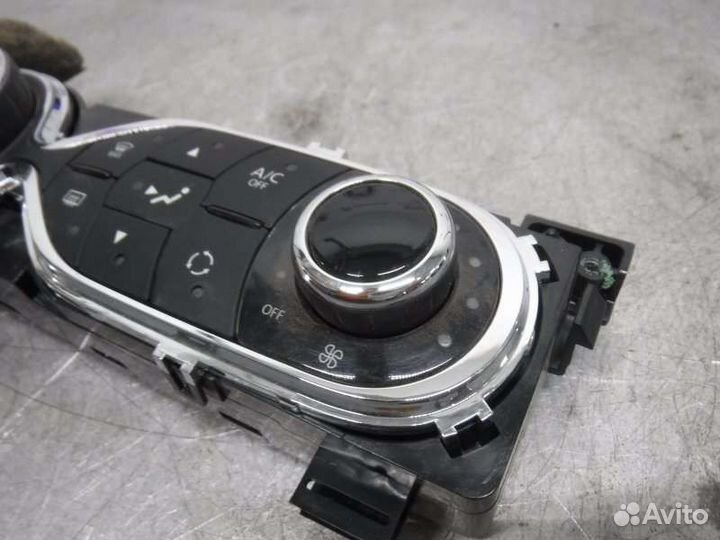 Блок управления отопителем Renault Sandero 2