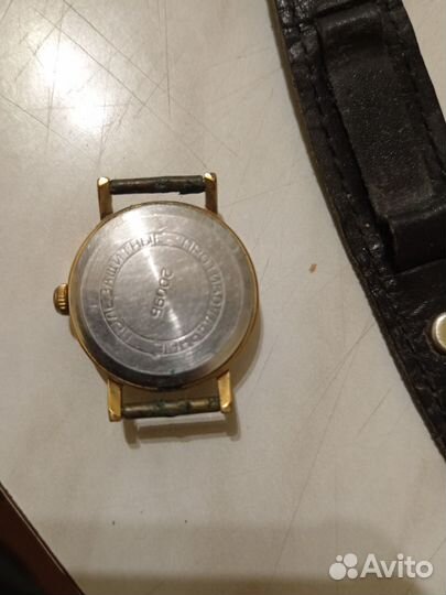 Наручные часы