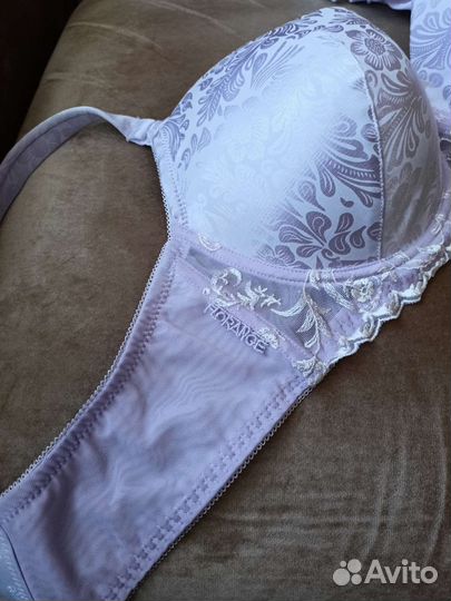 Бюстгальтер новый 90D Florange