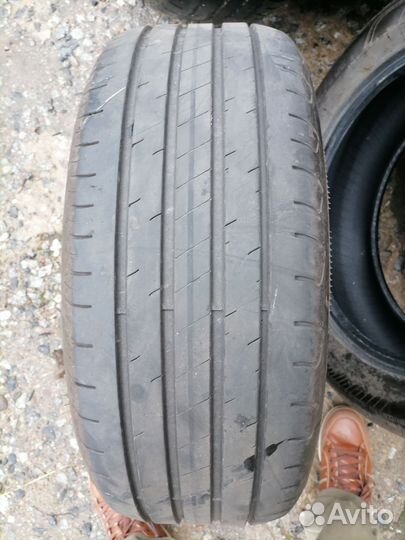 Goodyear EfficientGrip Performance 2 225/55 R17 101W