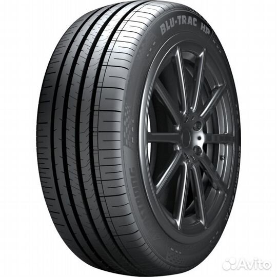 Armstrong Blu-trac HP 215/55 R17 94