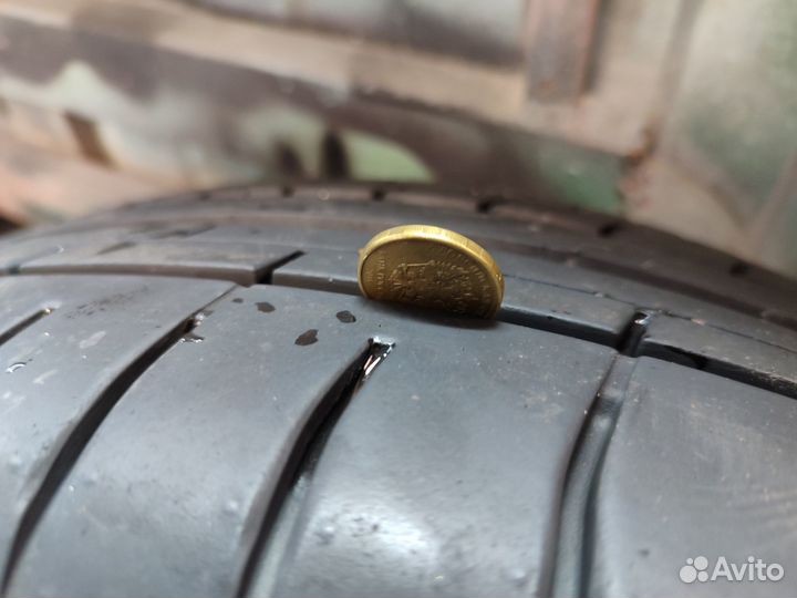 Falken Azenis FK-453 235/55 R19