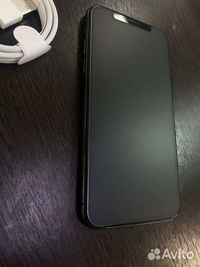 Телефон iPhone Х 64 RU/A