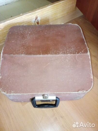 Печатная пишущая машинка