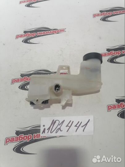 Бачок главного тормозного цилиндра Toyota Camry GS