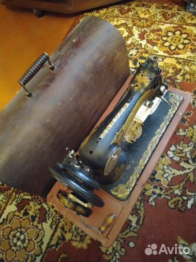 Швейная машина госшвеймашина