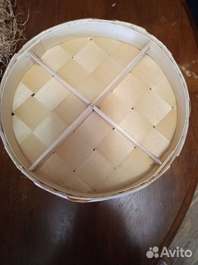 Менажница плетеная для фруктов или пасхальных яиц