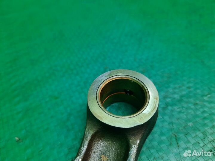 Шатун Лада Веста