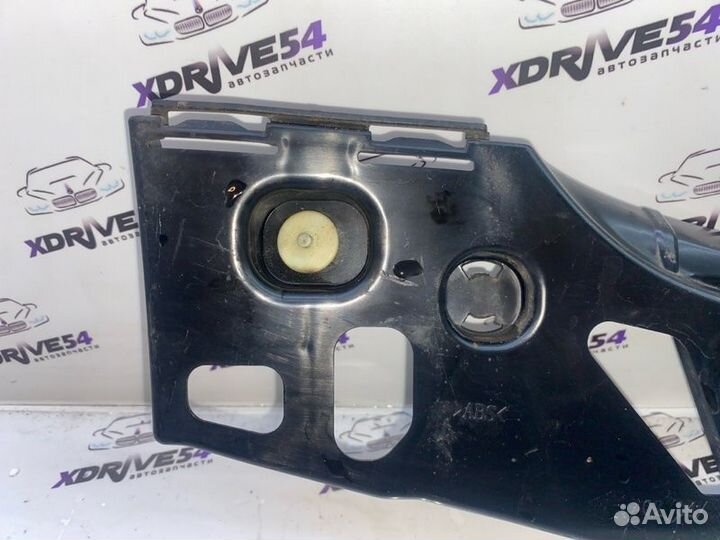 Кронштейн порога задний правый Bmw 520D G30