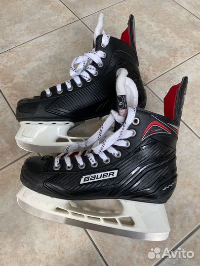 Бронь Хоккейные коньки Bauer 38,5