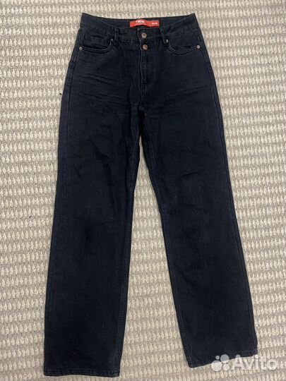 Джинсы твое