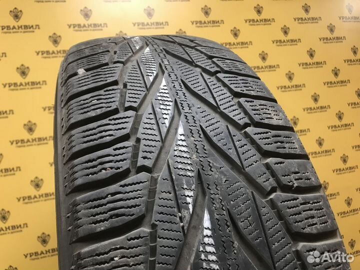 Nokian Tyres Hakkapeliitta R2 SUV 235/65 R17 108R