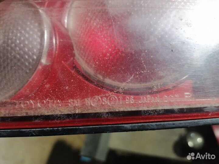 Задний фонарь Toyota Harrier,Lexus RX