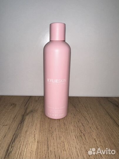 Kylie jenner vanilla milk toner тоник оригинал