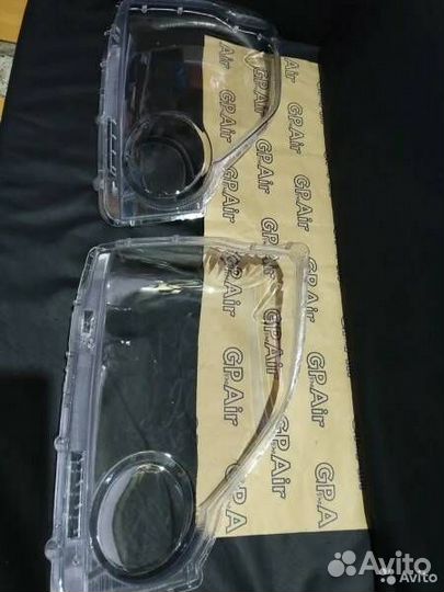 Стекло фары Nissan X-Trail T31 (2007-2011)