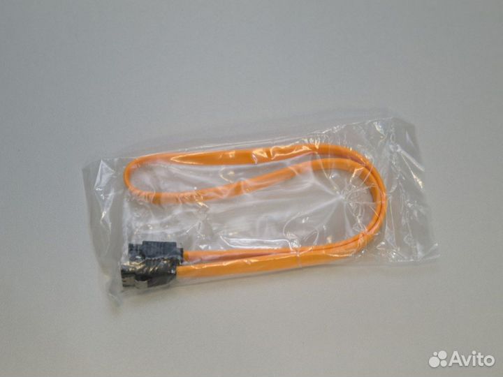 Шлейф SATA оранжевый
