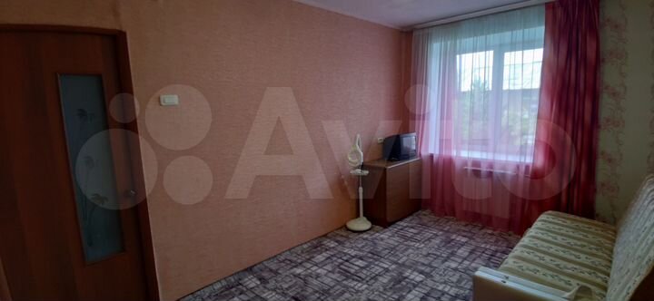 3-к. квартира, 70 м², 1/3 эт.